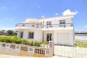 A louer,  spacieuse villa F6 meublé, dans une résidence sécurisée à Androhibe-Antananarivo