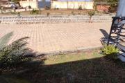 A vendre une maison F5 meublée sur 900m2  de terrain situé à Ambatolampy tsimahafotsy