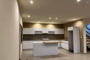 Une villa F5 avec piscine à Mandrosoa Ivato ( CONTACT LALAINA 0340858376 )