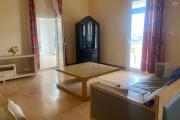 Un appartement T3 meublé à Ambohimiandra