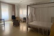 Un appartement T3 meublé à Ambohimiandra