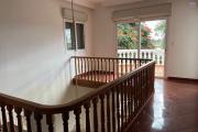 Une villa F6 avec piscine à Ambohitrarahaba Androhibe