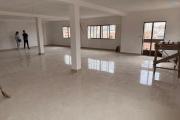OFIM Immobilier offre en location un bâtiment de 4 étage au surface totale de 750m2 en bord de route sur analakely à usage de bureau ou commercial