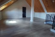 A louer, belle maison F4 à étage,  neuve de style traditionnel, à  usage mixte en plein centre sur Behoririka - Antananarivo