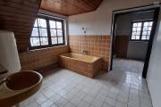 Villa F4 en location sur Ambohitrarahaba à environ 2 minutes de la route principale et moins de10min du lycée français
