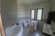 A vendre, belle villa F7 de  standing sur 1500 M2 de terrain sur Ambatoroka- Antananarivo