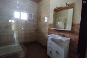 A louer, appartement T4, neuf, à l'étage sur Itaosy- Antananarivo