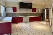 Une villa F5 dans la résidence bonnet à Ivandry ( CONTACT LALAINA 0340858376 )