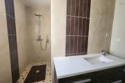 À LOUER - Villa de standing F6 avec piscine à Ambohibao