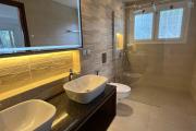 Une villa F6 avec piscine à 5mn à pied du Lycée Français à Ambatobe ( CONTACT LALAINA 0340858376 )