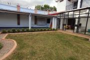 A LOUER Villa F6 dans un quartier résidentiel à 7mn à pieds du lycée Français a Ambatobe, Contact Francia  0340221869