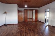 A LOUER Villa F6 dans un quartier résidentiel à 7mn à pieds du lycée Français a Ambatobe, Contact Francia  0340221869