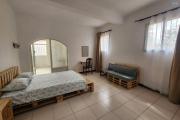 À louer un appartement meublé situé à Mandrosoa Ivato