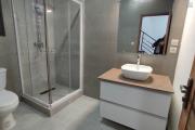 A VENDRE une villa  neuve  de 200m2 habitable avec piscine sur 420m2 a Manadriana Ambatobe