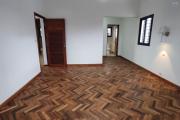 A VENDRE une villa  neuve  de 200m2 habitable avec piscine sur 420m2 a Masinadriana Ambatobe