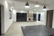 A VENDRE une villa  neuve  de 200m2 habitable avec piscine sur 420m2 a Manadriana Ambatobe