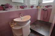 A LOUER un appartement T4 meublé et équipé dans un immeuble sécurisé à 5mn d'ivandry et 7mn d'Ambatobe