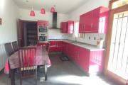 A louer, spacieuse villa meublée de haut standing F5+ dans une résidence sécurisée H24/7 sur Androhibe- Antananarivo (CONTACT FELANA 0341654755)