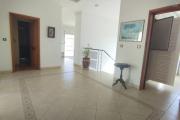A louer, spacieuse villa meublée de haut standing F5+ dans une résidence sécurisée H24/7 sur Androhibe- Antananarivo (CONTACT FELANA 0341654755)