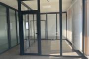 Des bureaux de 167m2 et 204m2  à Andraharo ( CONTACT LALAINA 034 08 583 76 )