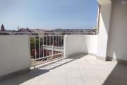 A louer, villa F5 à étage sise à Ambohimirary- Antananarivo (contact Felana 0341654755)