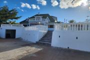 À LOUER - villa à étage F5 avec piscine à Ankadindravola Ivato. Contact Mr Jacky 034 02 443 04