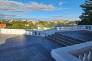 À LOUER - villa à étage F5 avec piscine à Ankadindravola Ivato. Contact Mr Jacky 034 02 443 04