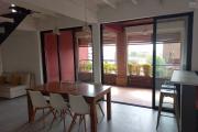 Un appartement T4 en duplex avec rooftop à Isoaraka (CONTACT LALAINA )