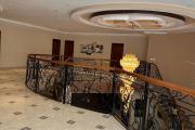 A LOUER Spacieuse villa F8 près de la résidence des charmilles et à proximité direct de l'école Française  D a Ivandry CONTACT FRANCIA 034 02 218 69