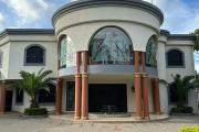 A LOUER Spacieuse villa F8 près de la résidence des charmilles et à proximité direct de l'école Française  D a Ivandry CONTACT FRANCIA 034 02 218 69