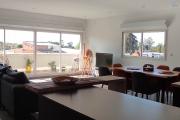 A LOUER Appartement T4meublé à Ambatobe Contact Francia 034 02 218 69