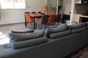 A LOUER Appartement T4meublé à Ambatobe Contact Francia 034 02 218 69