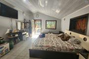 À VENDRE - MAISON F6 AVEC GRAND TERRAIN ARBORÉ DE 2166 m2 À IVATO Soavinarivo. CONTACT Mr Jacky 034 02 443 04