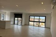 Un appartement T5 sécurisé à Mahatony Ivandry ( CONTACT LALAINA 034 08 583 76 )
