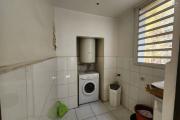 EN LOCATION - un appartement duplex de type T5 situé à Faravohitra. Contact Mr Jacky 0340244304