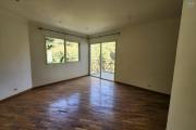 EN LOCATION - un appartement duplex de type T5 situ&eacute; &agrave; Faravohitra. Contact Mr Jacky
