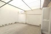 A louer, maison F4 en plein centre ville, dans une résidence à Ankorondrano (contact Felana 0341654755)