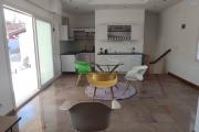 a louer une maison en duplex F3 avec toit- terrasse à andoharanofotsy tel