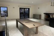 Une villa F5 dans une à étage à Ambatobe ( CONTACT LALAINA 034 08 583 76 )