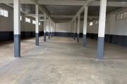 A LOUER un d&eacute;p&ocirc;t de 1150m2 &agrave; Ankadimbahoaka Tel Francia 034 02 218 69