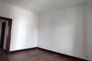 A LOUER une belle propriété de 1500m2 avec grande villa de type F8  en plein centre ville a ankadifotsy ambatomitsangana contact Francia 034 02 218 69