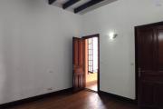 A LOUER une belle propri&eacute;t&eacute; de 1500m2 avec grande villa de type F8  en plein centre ville a ankadifotsy ambatomitsangana contact Francia