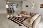 Location saisonnière et longue durée - appartement T4 neuf meublé à Soavinarivo Ivato à 5 mn de l’aéroport. Contact Mr Jacky 0340244304