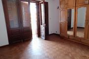 A LOUER une maison F5 avec parking à Tsimbazaza, contact Francia 034 02 218 69