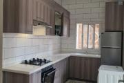 Un appartement T4 meubl&eacute; au RDC &agrave; Ambatobe ( CONTACT LALAINA )