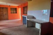 Vente d'une maison en bord de route à Ambohimanarina