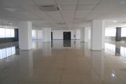 Des locaux de 300m2 et 600m2 à Ankorondrano ( CONTACT LALAINA )