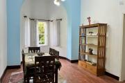 Une maison traditionnelle F5 meublée à Faravohitra