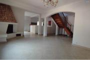 A louer spacieuse villa F7 sur un grand terrain de 856 m2 sise à Ambatoroka- Antananarivo