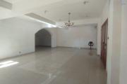 A louer, grande maison F6 &agrave; &eacute;tage avec grand parking &agrave; Antanandrano Ambohitrarahaba